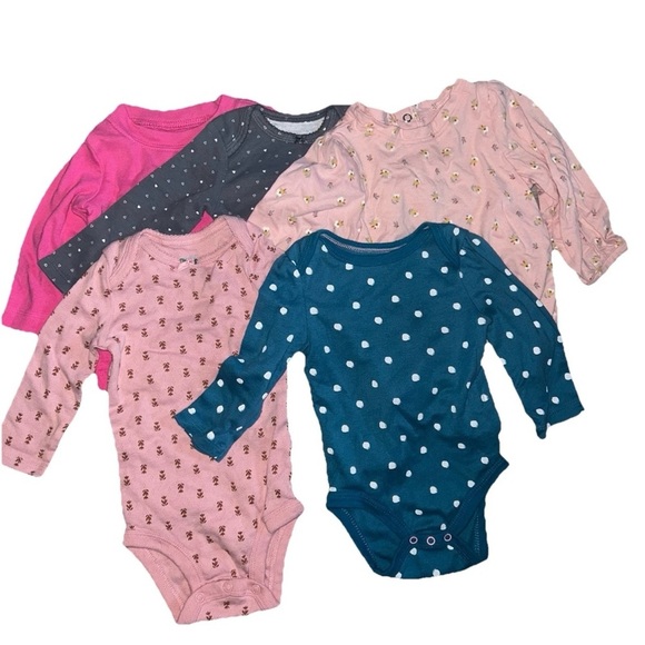 Baby Girl Footie Pajamas Long Sleeve Bodysuits Lot Size 3-6 Months 2 Way Zipper - Picture 2 of 11